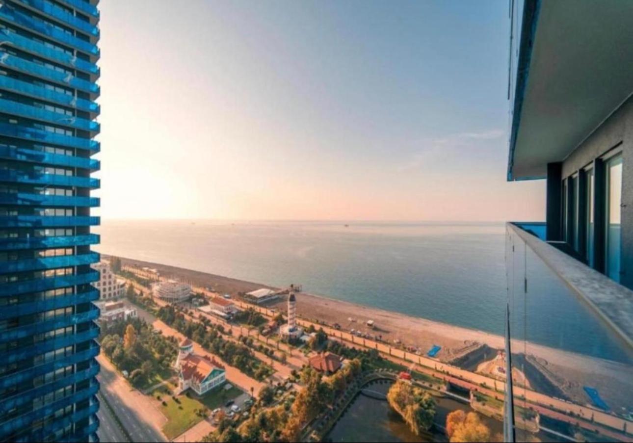 Orbi City Apartment With Sea View Батуми Екстериор снимка
