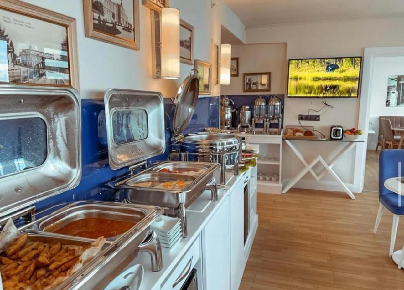 Orbi City Apartment With Sea View Батуми Екстериор снимка