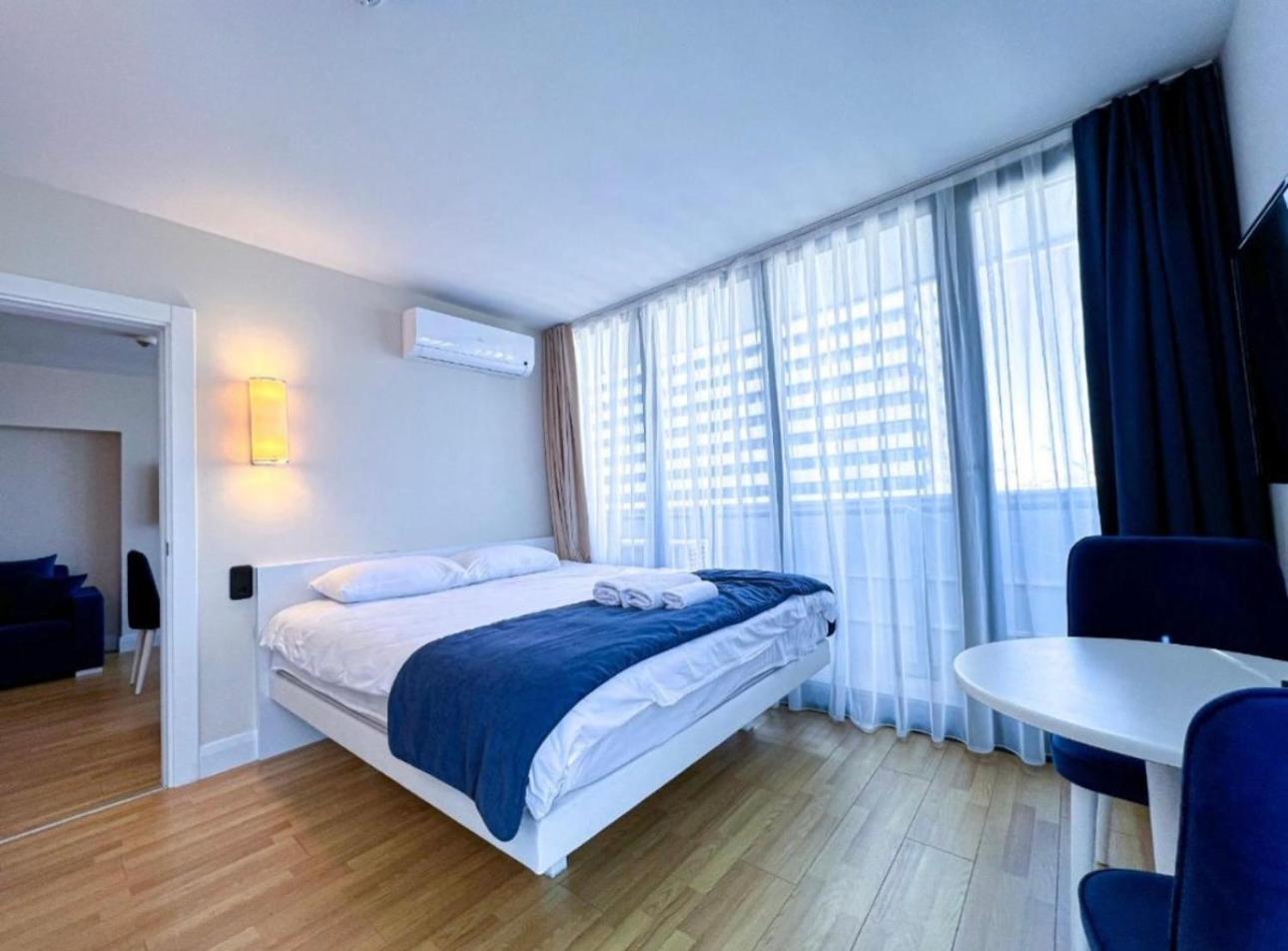 Orbi City Apartment With Sea View Батуми Екстериор снимка