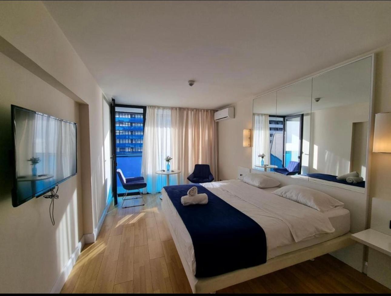 Orbi City Apartment With Sea View Батуми Екстериор снимка