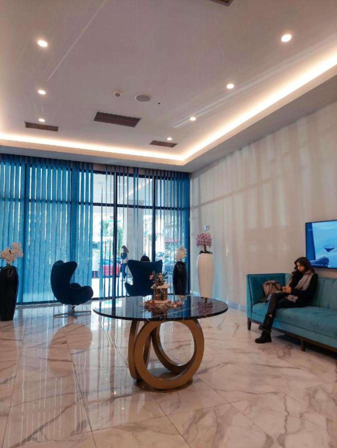 Orbi City Apartment With Sea View Батуми Екстериор снимка
