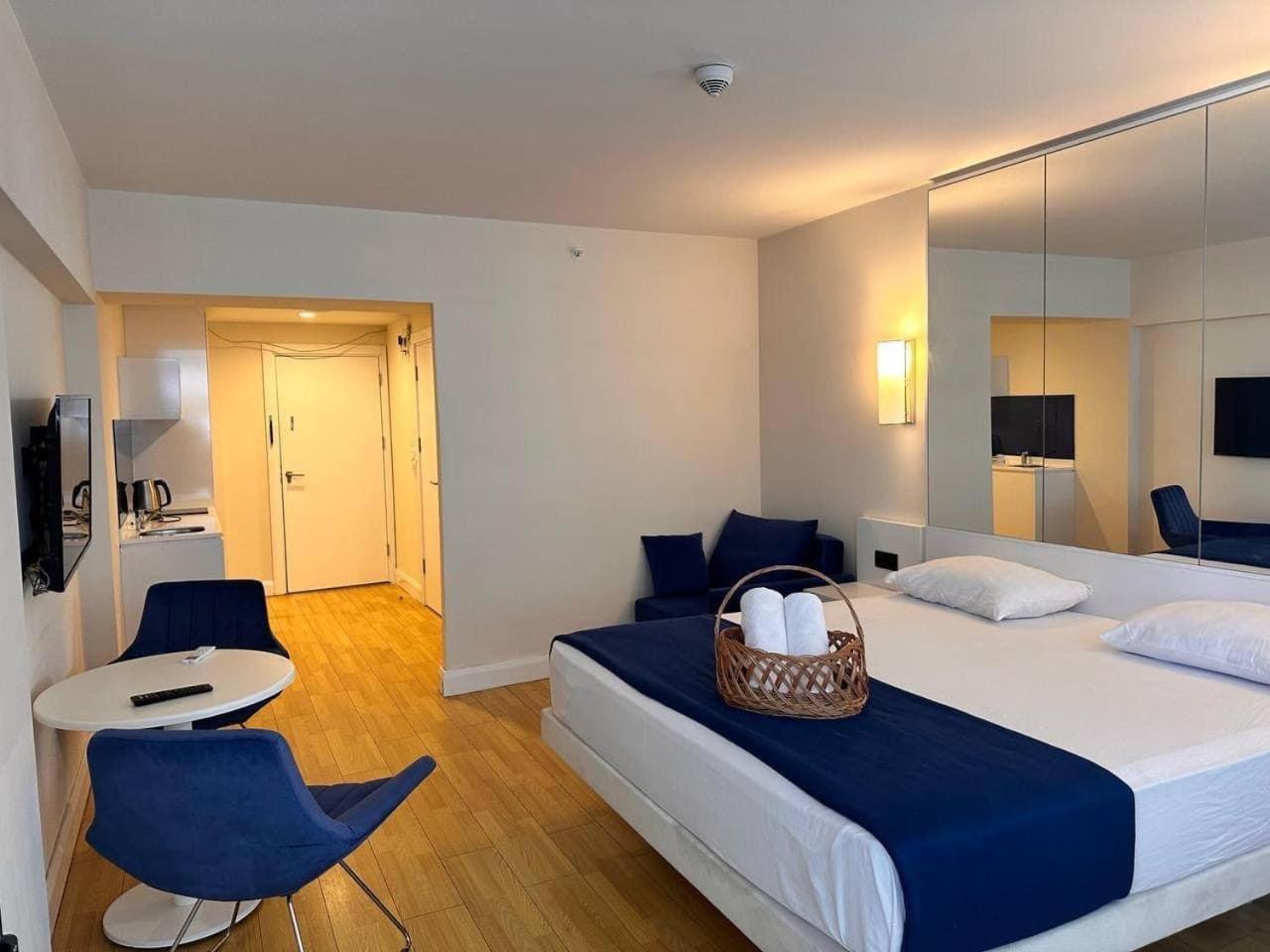 Orbi City Apartment With Sea View Батуми Екстериор снимка