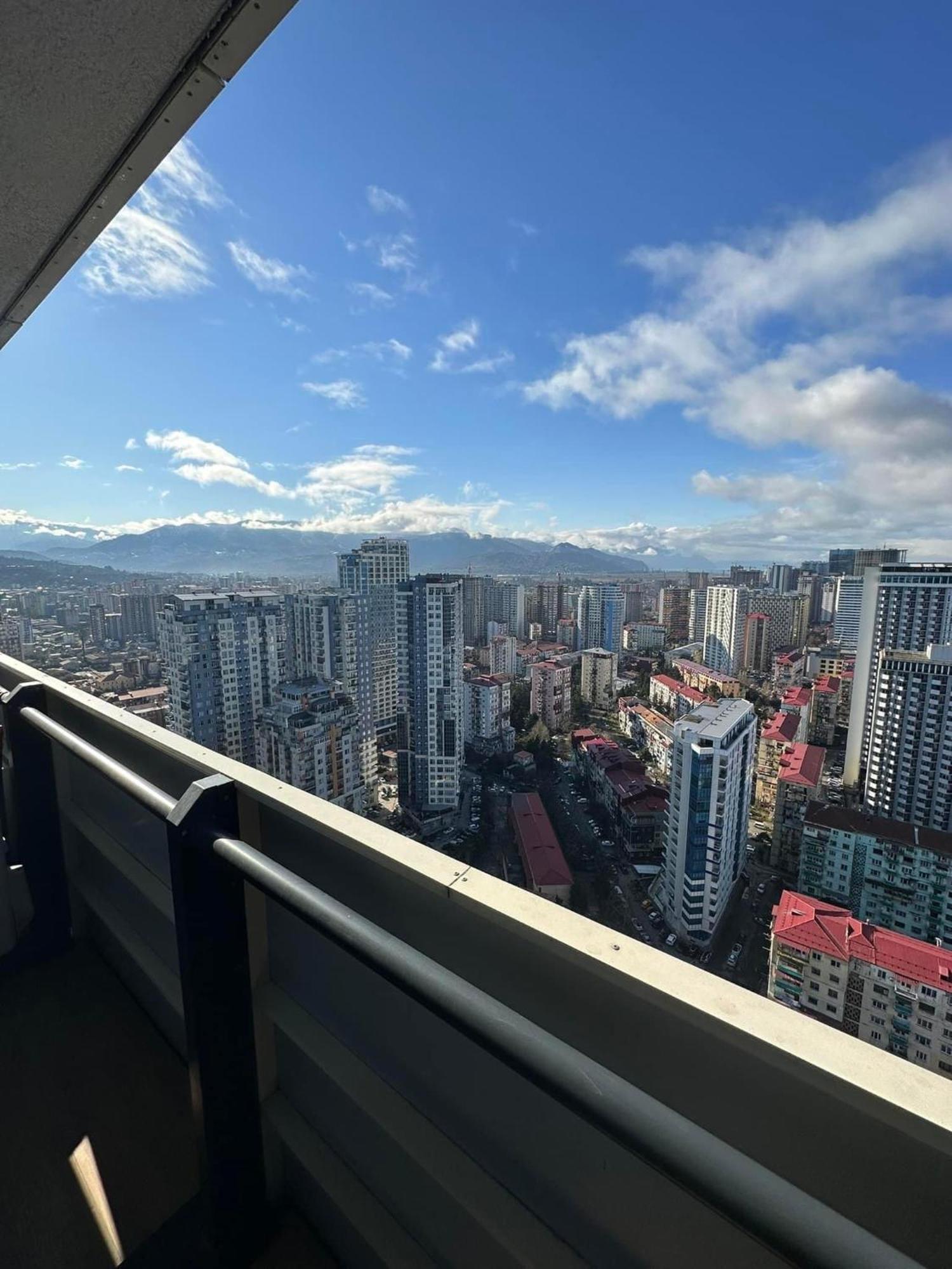 Orbi City Apartment With Sea View Батуми Екстериор снимка