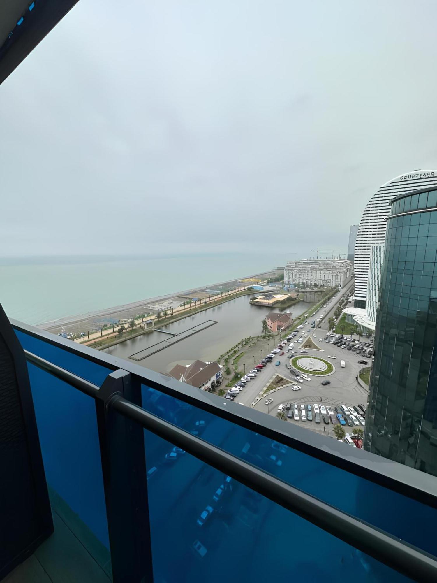 Orbi City Apartment With Sea View Батуми Екстериор снимка